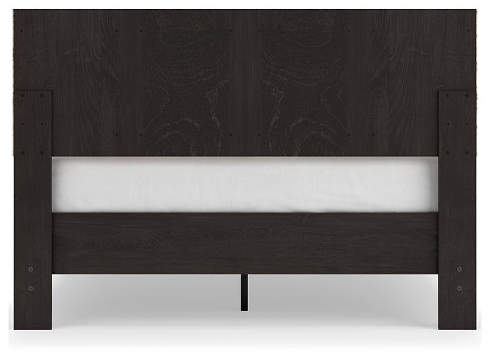 Piperton Queen Panel Headboard with Dresser and 2 Nightstands