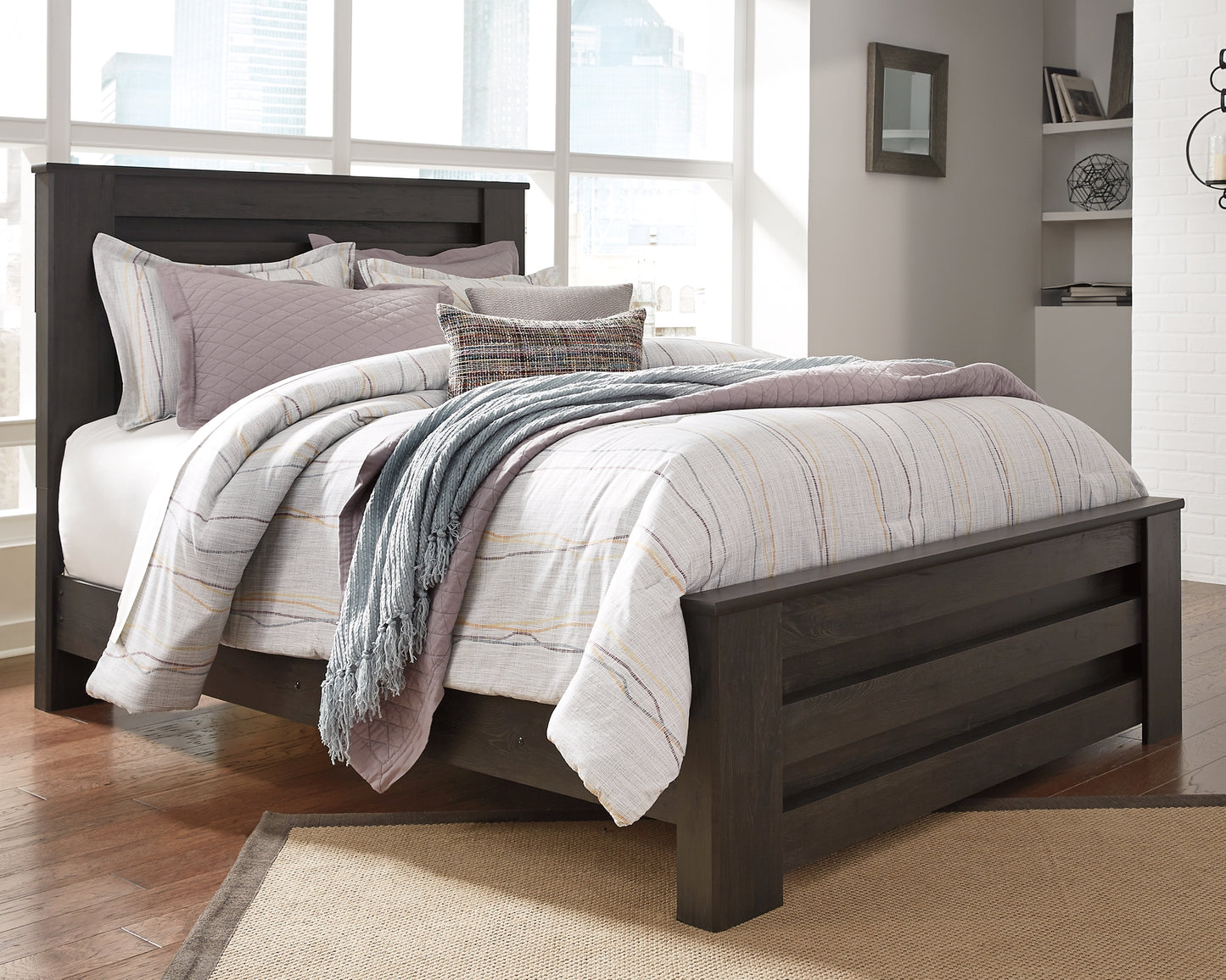 Brinxton Queen Panel Bed with 2 Nightstands